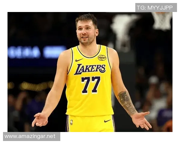 湖人输老鹰遭1喜3忧！艾顿梦游，东契奇情绪波动，范德彪无投篮！